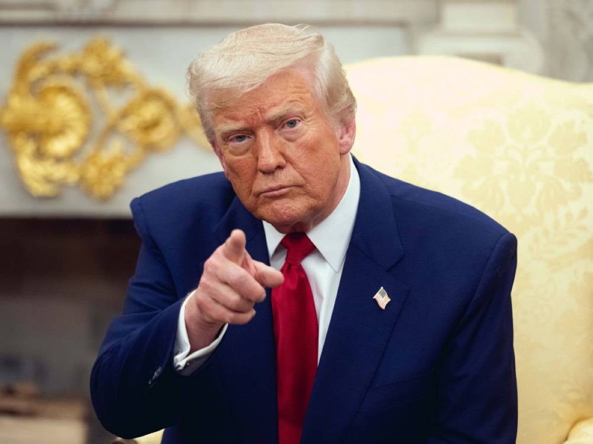 ترامب يوقع أمراً يوجه بإنشاء قائمة وطنية للناخبين