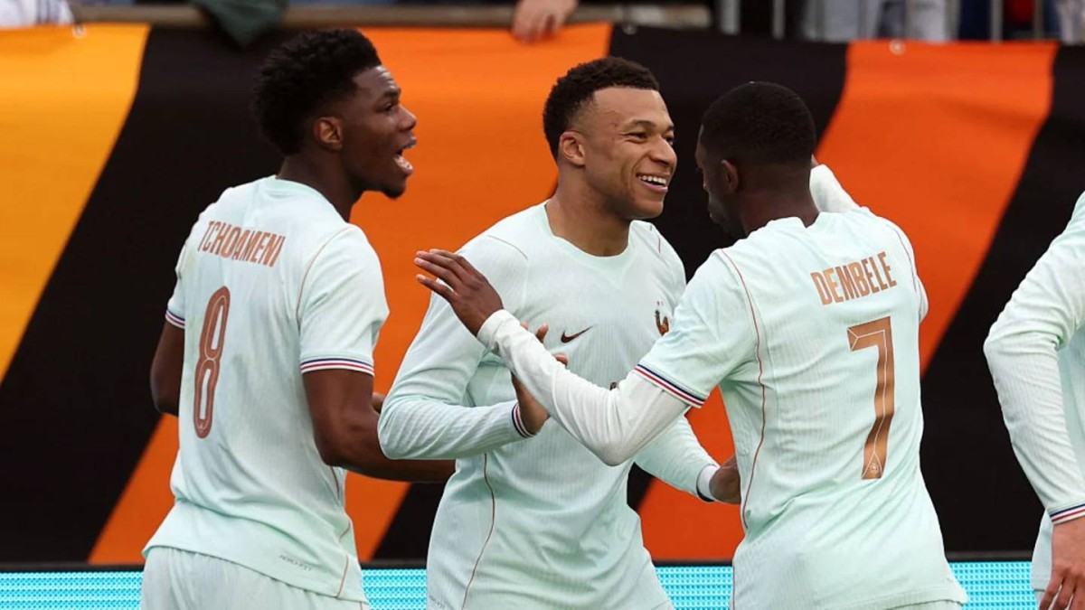 3 منتخبات تتصدر سباق المرشحين للقب كأس العالم 2026