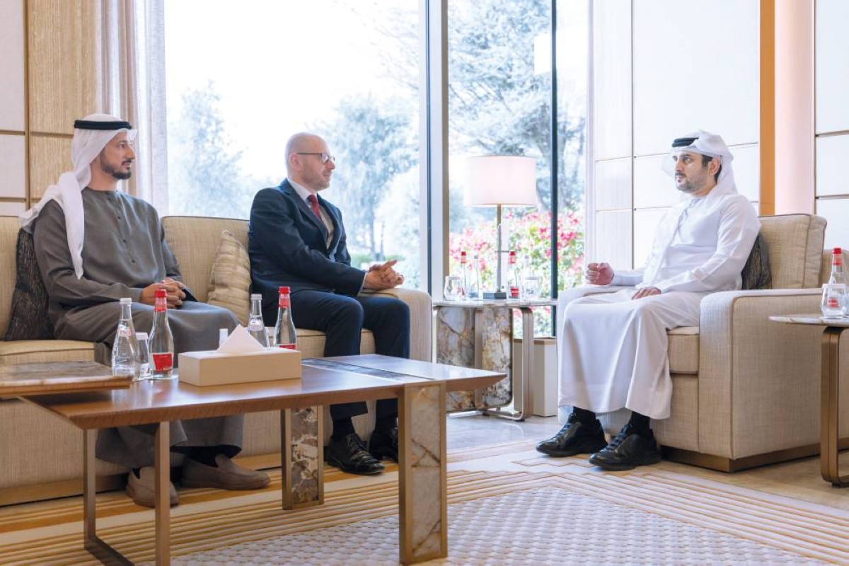 مكتوم بن محمد خلال لقاء كريستيان بروش