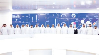 سيف السويدي وعبدالله السبوسي وعمر ميران وخالد الحوسني وخالد المنصوري وإبراهيم الحوسني خلال إطلاق «غرفة السيطرة القضائية»