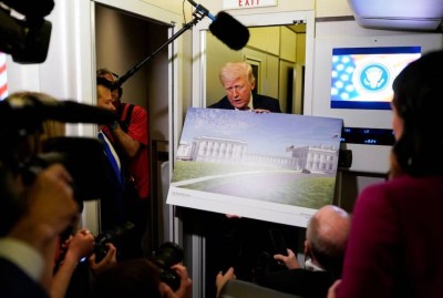 قاضٍ يأمر ترامب بوقف مشروع قاعة الاحتفالات بالبيت الأبيض.. مؤقتاً