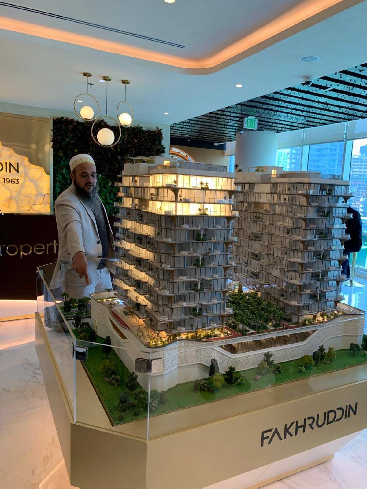 المشاريع العقارية في دبي تسير وفق الجداول الزمنية