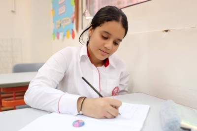 الإمارات.. إلغاء الامتحانات الصيفية لطلبة IGCSE وA Level