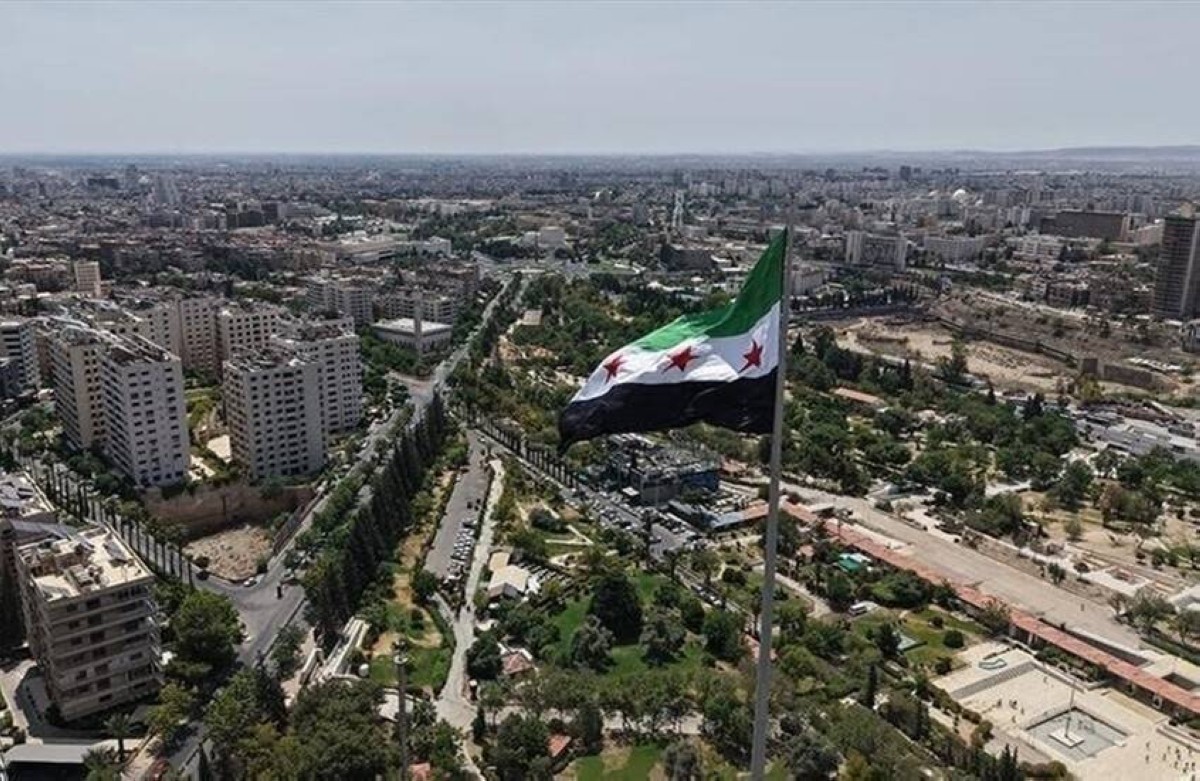 التلفزيون السوري: سماع دوي انفجارات في دمشق وريفها