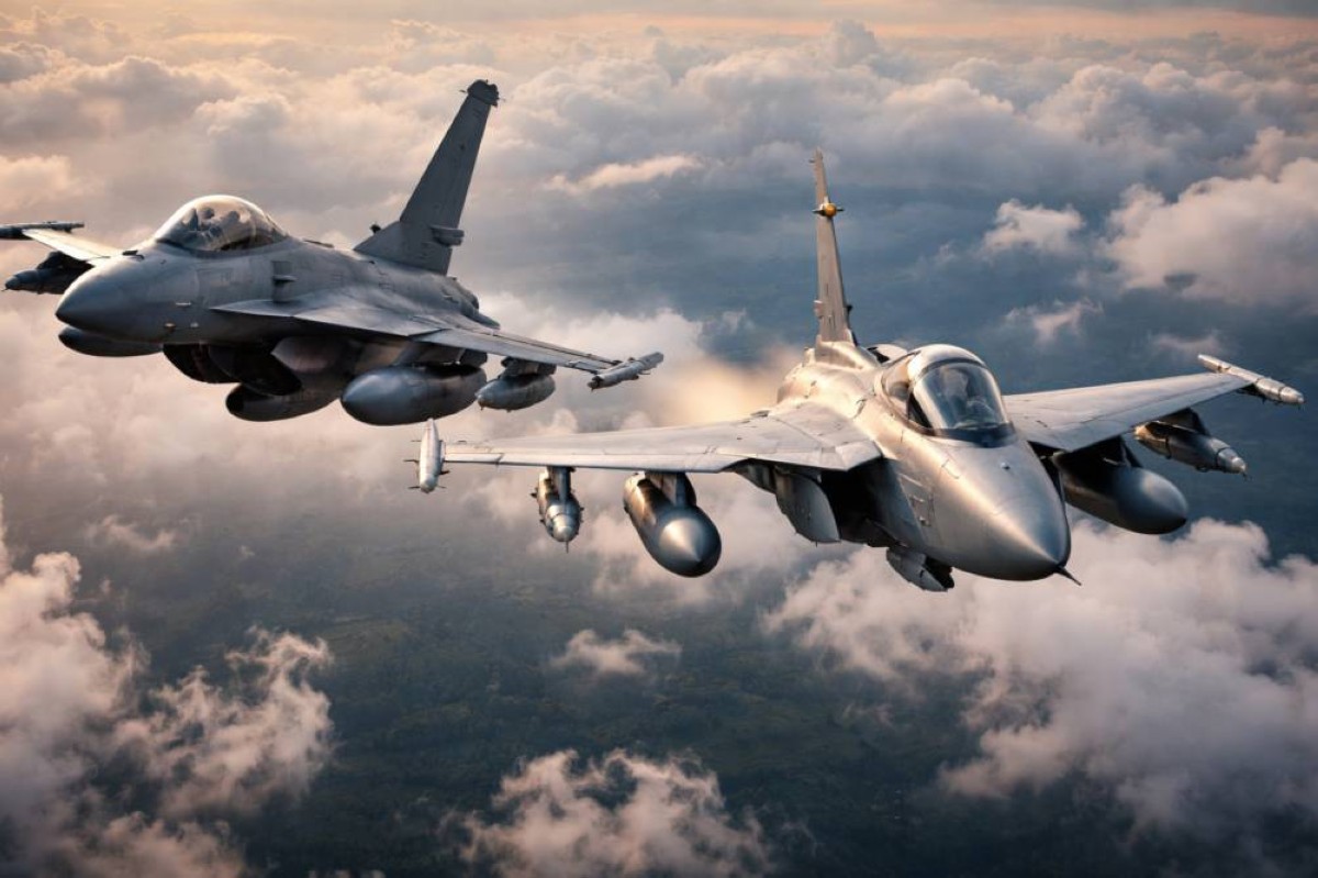 صراع المقاتلات الخفيفة.. F‑16 تواجه Gripen في مواجهة حاسمة