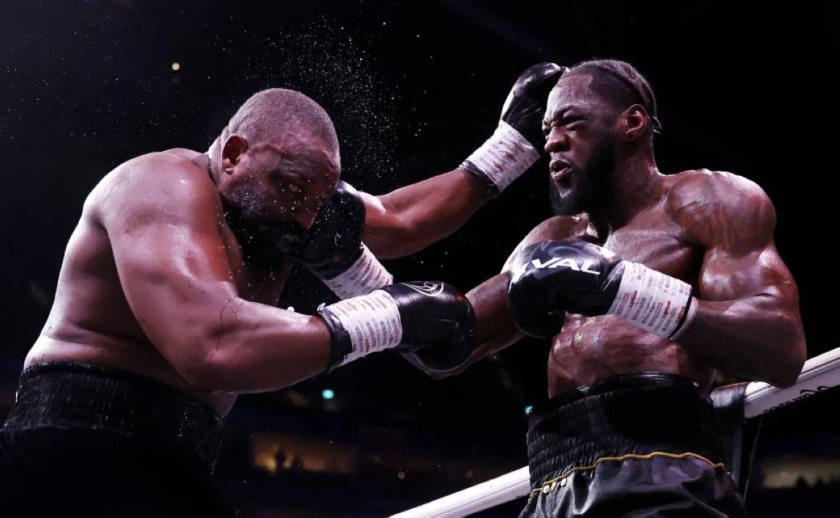 نهاية درامية للملاكم تشيسورا أمام وايلدر في ليلة الوداع