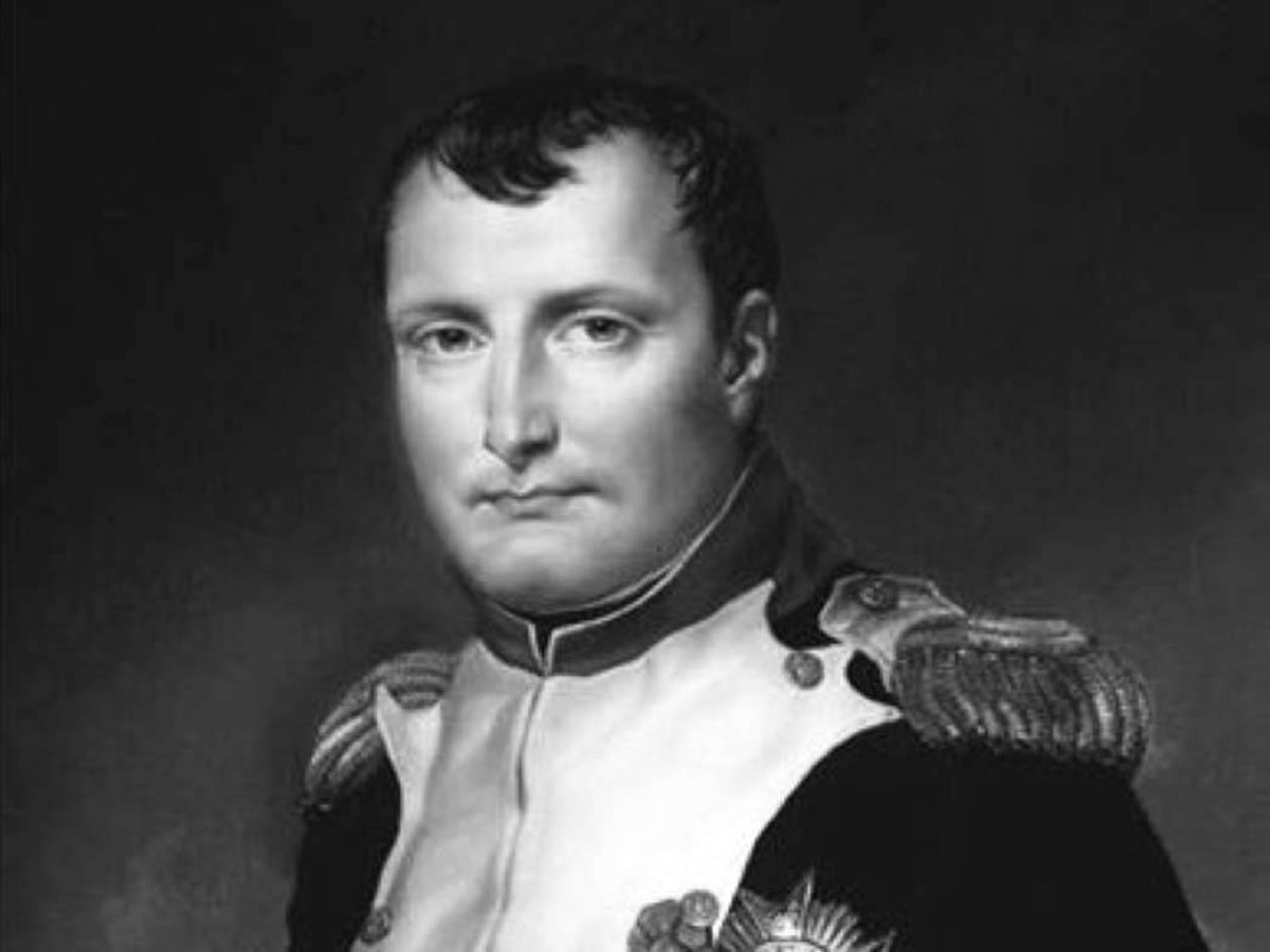 1814 نفي الإمبراطور الفرنسي نابليون بونابرت إلى جزيرة إلبا.
