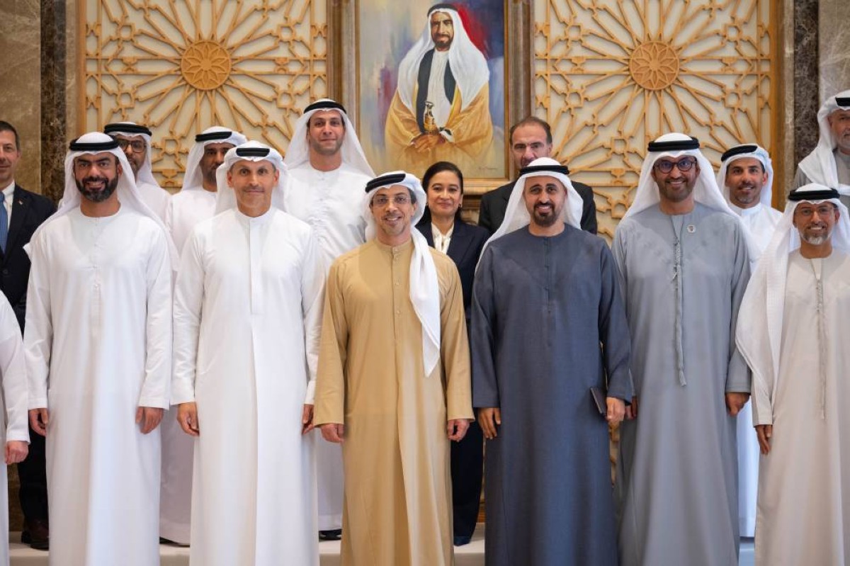 منصور بن زايد يترأس اجتماع مجلس إدارة شركة مبادلة للاستثمار