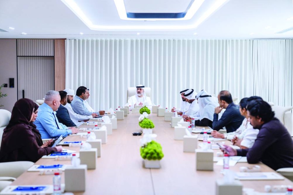 سالم السويدي مترئساً اللقاء