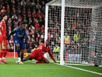 ليفربول وباريس