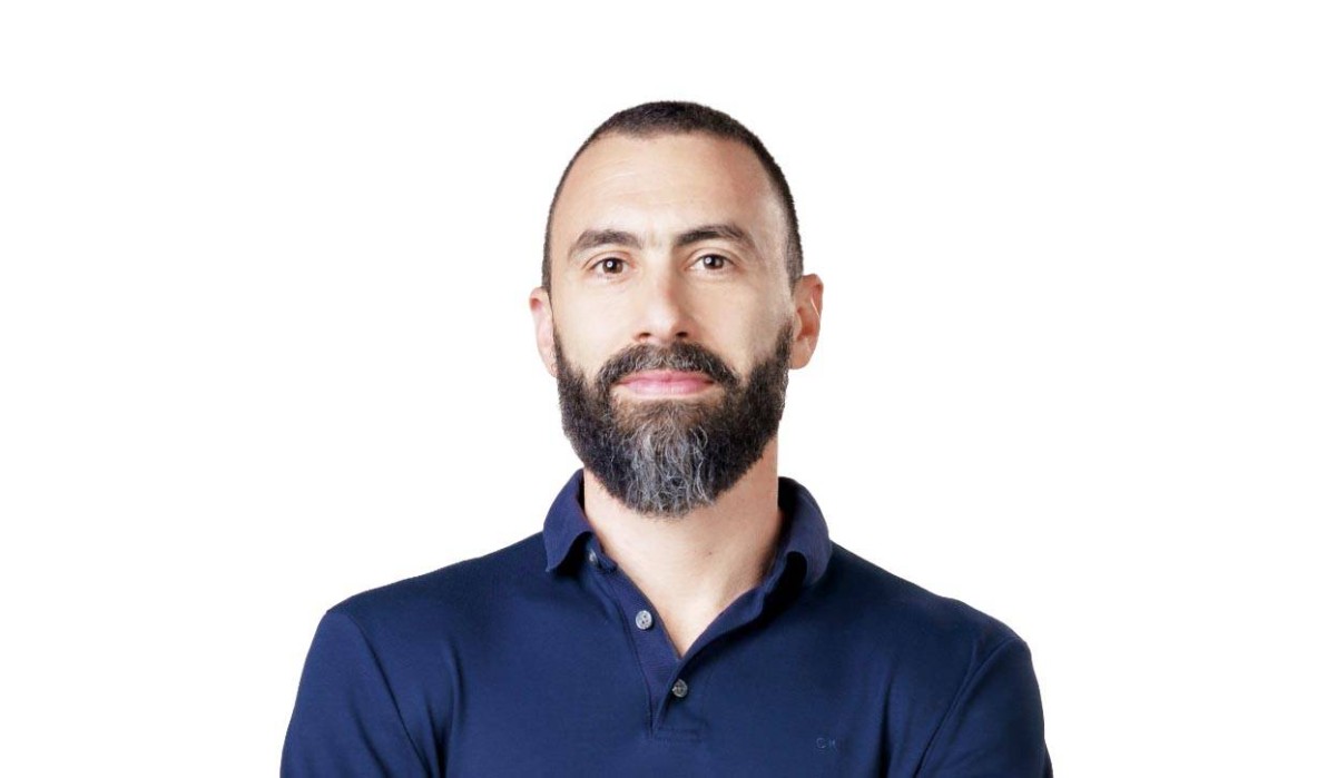 باسل النحلاوي