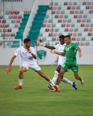 النقطة 47 تضع يونايتد على أبواب المحترفين