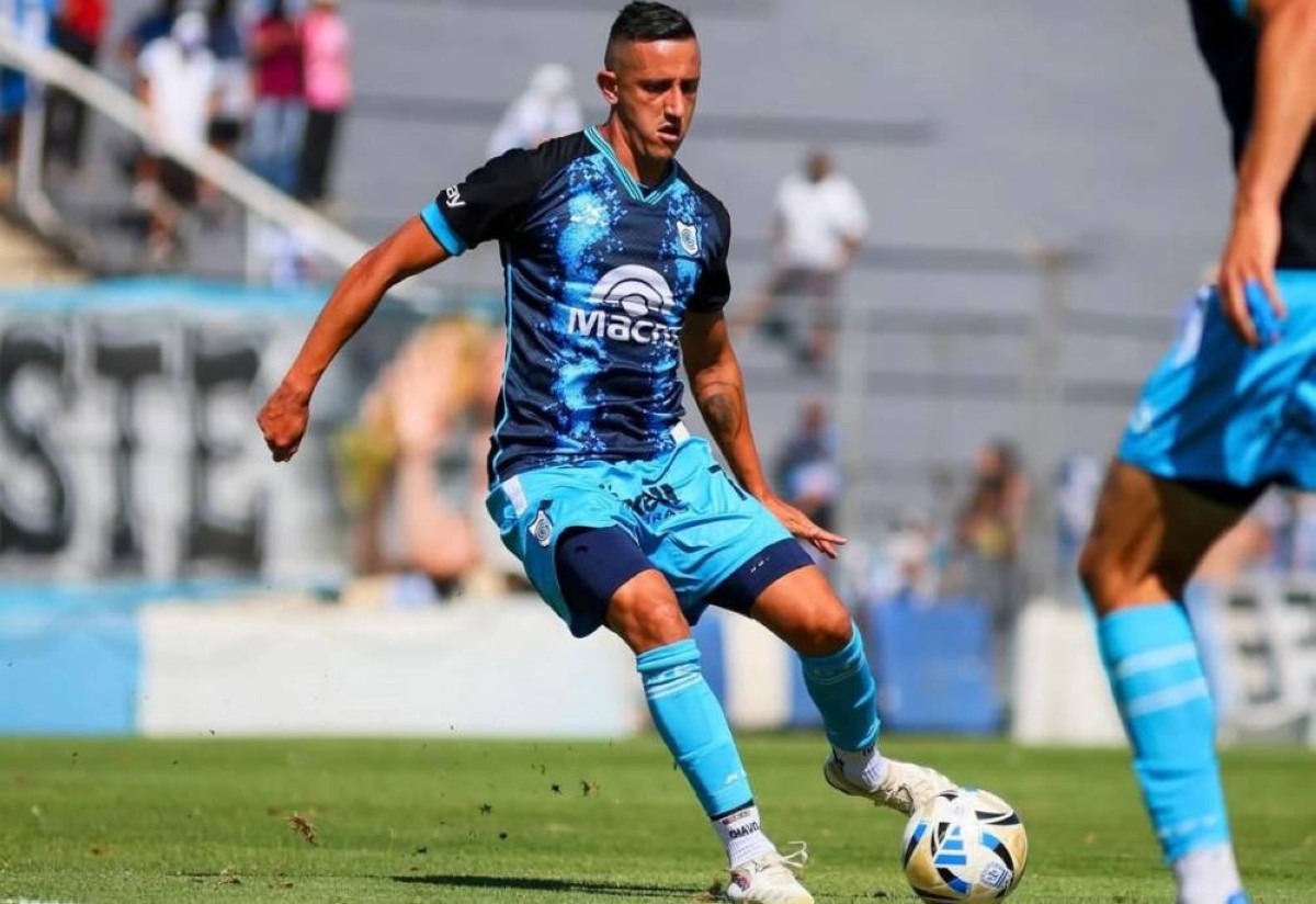 اعتقال لاعب أرجنتيني بعد تهديد بوجود قنبلة في رحلة فريقه