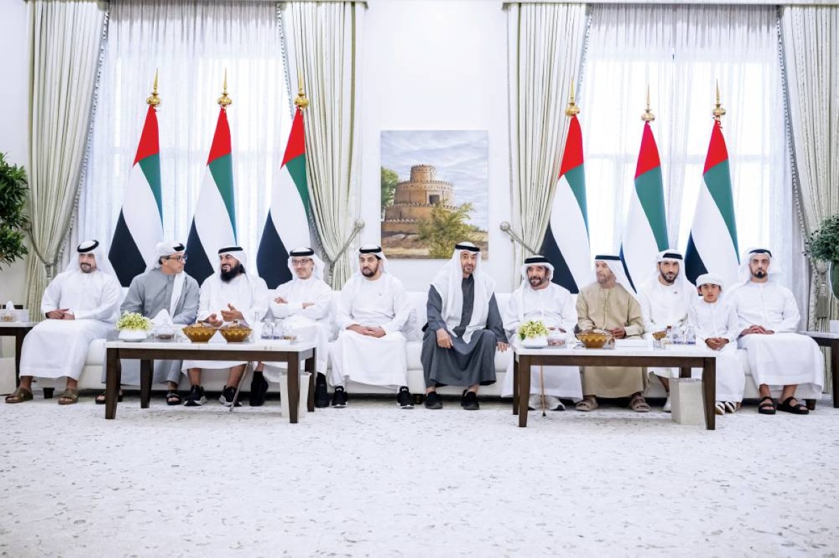 رئيس الدولة: الأسرة الصالحة تعزز تلاحم المجتمع