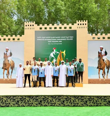 «شرطة دبي» بطل الفرق و«شبيلي» يتصدر الفردي في بطولة قرية الإمارات لالتقاط الأوتاد