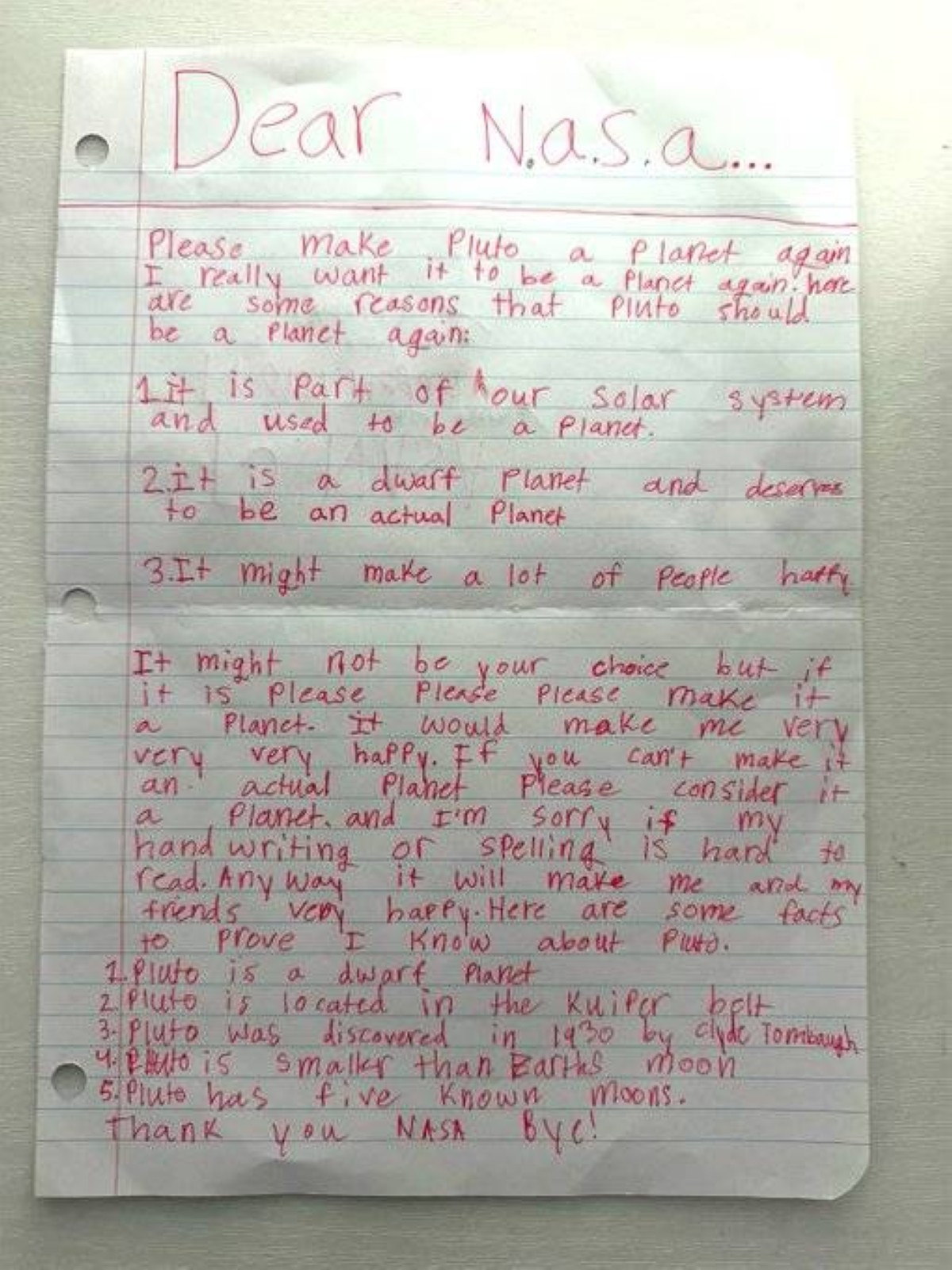 في حضرة بلوتو.. سجال بين ناسا وطفلة يُعيد للواجهة "الكوكب المفقود"