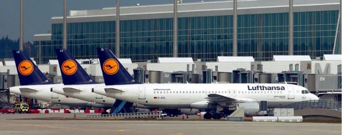 لوفتهانزا تبدأ إيقاف 27 طائرة عن الخدمة رداً على الإضرابات وارتفاع التكاليف