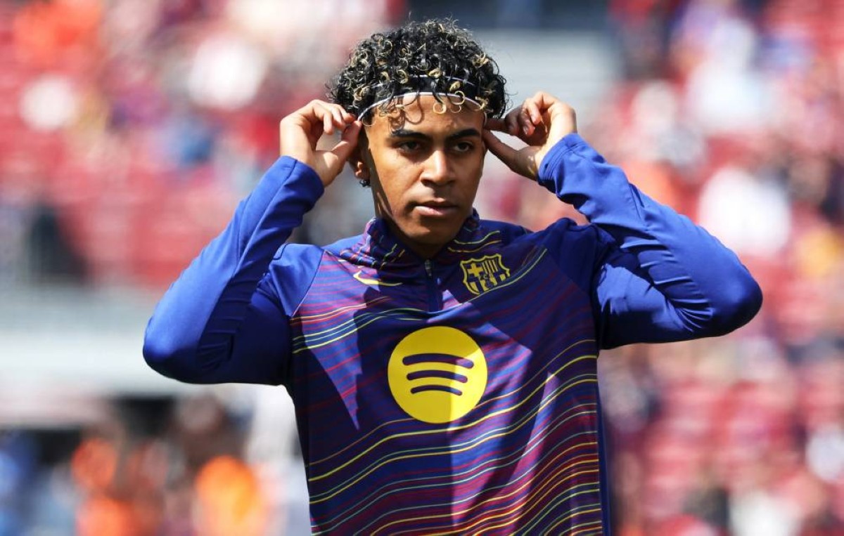«يعاني من غرور مفرط».. لاعب برشلونة يشن هجومًا حادًا على لامين يامال