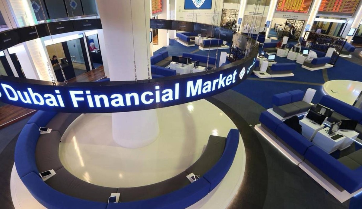 "دبي المالي" يختتم مشاركته في قمة "إتش إس بي سي العالمية للاستثمار 2026"