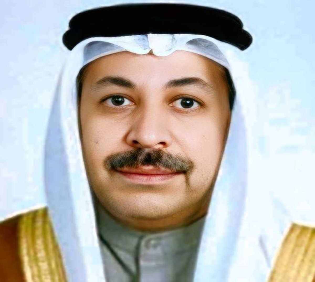 محمد إبراهيم الشروقي.. 35 عاماً في عالم المصارف والمال