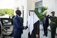 رئيس الدولة ورئيس كينيا يبحثان تعزيز التعاون في إطار الشراكة الاقتصادية الشاملة