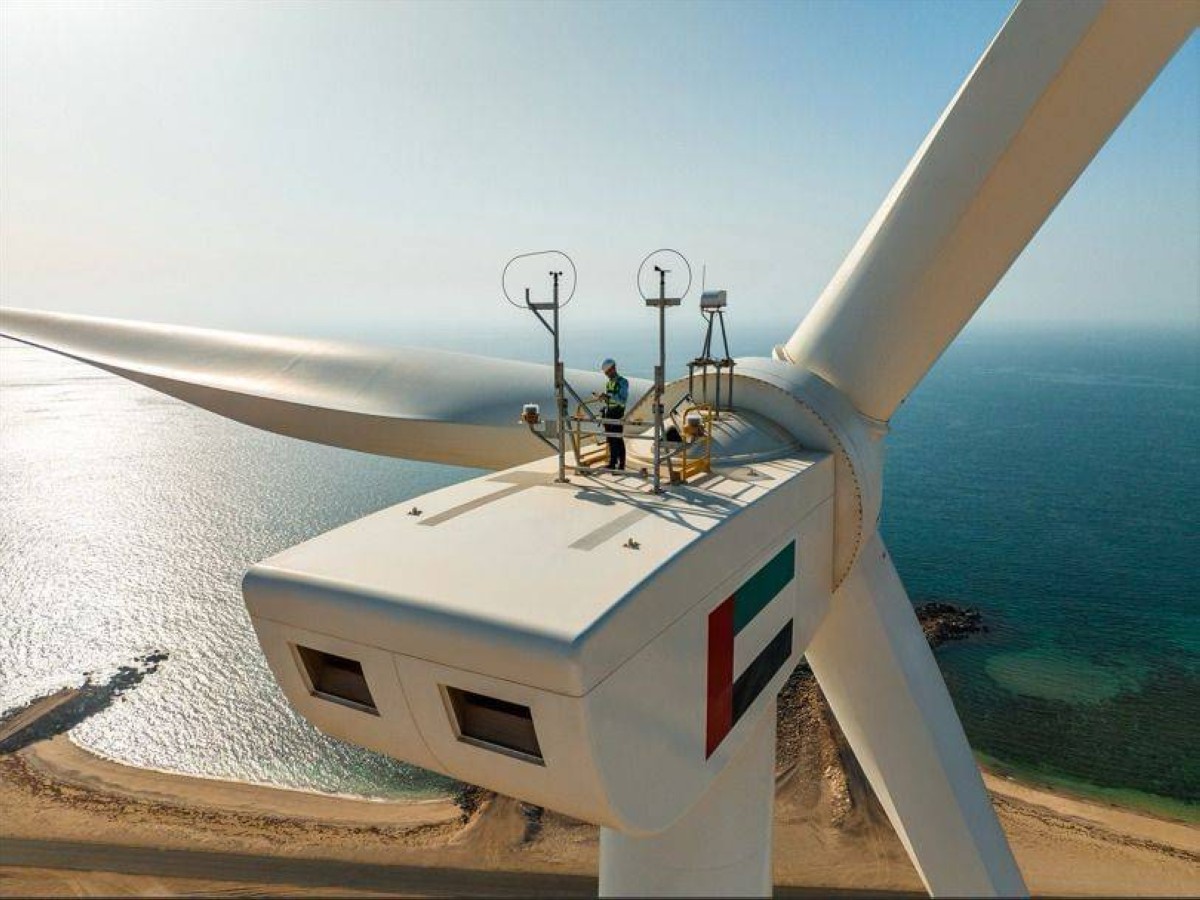 "مصدر".. 20 عاماً من الإنجازات في قطاع الطاقة النظيفة