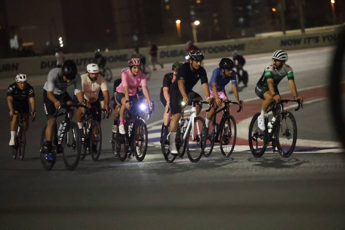مشاركة فاعلة في مبادرة شرطة دبي «الركض وقيادة الدراجة مع الشرطة»