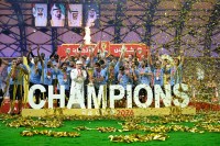 «365» يهدي إنجاز كأس الاتحاد لراعي الفريق