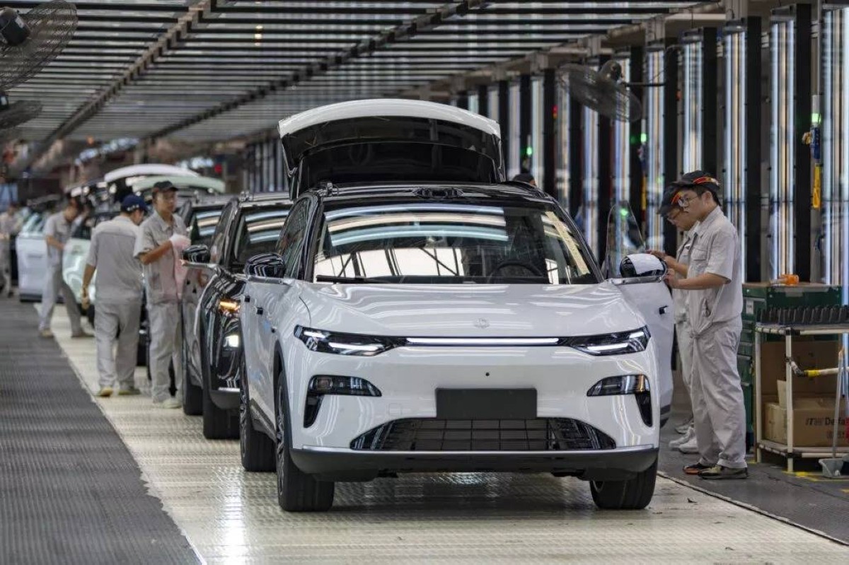 الصين: حققنا تقدما مع الاتحاد الأوروبي في خلاف السيارات الكهربائية