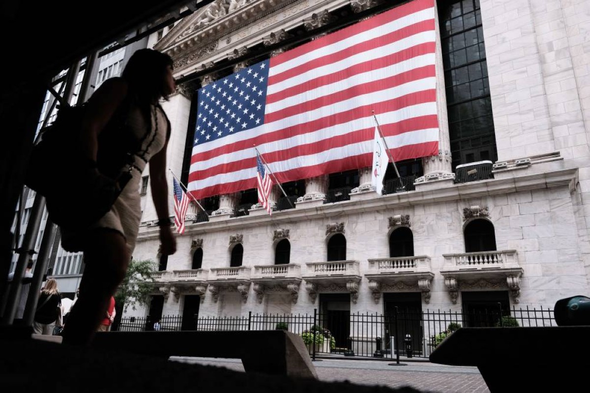 الذكاء الاصطناعي يؤجج المخاوف في «وول ستريت»