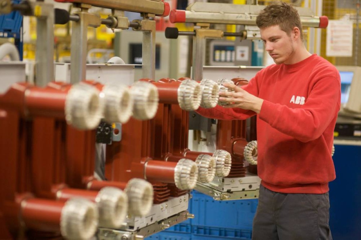 الشركات الألمانية تزيد خطط شطب الوظائف