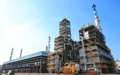 أمريكا تشدد عقوباتها على إيران وتستهدف "أباريق الشاي" الصينية