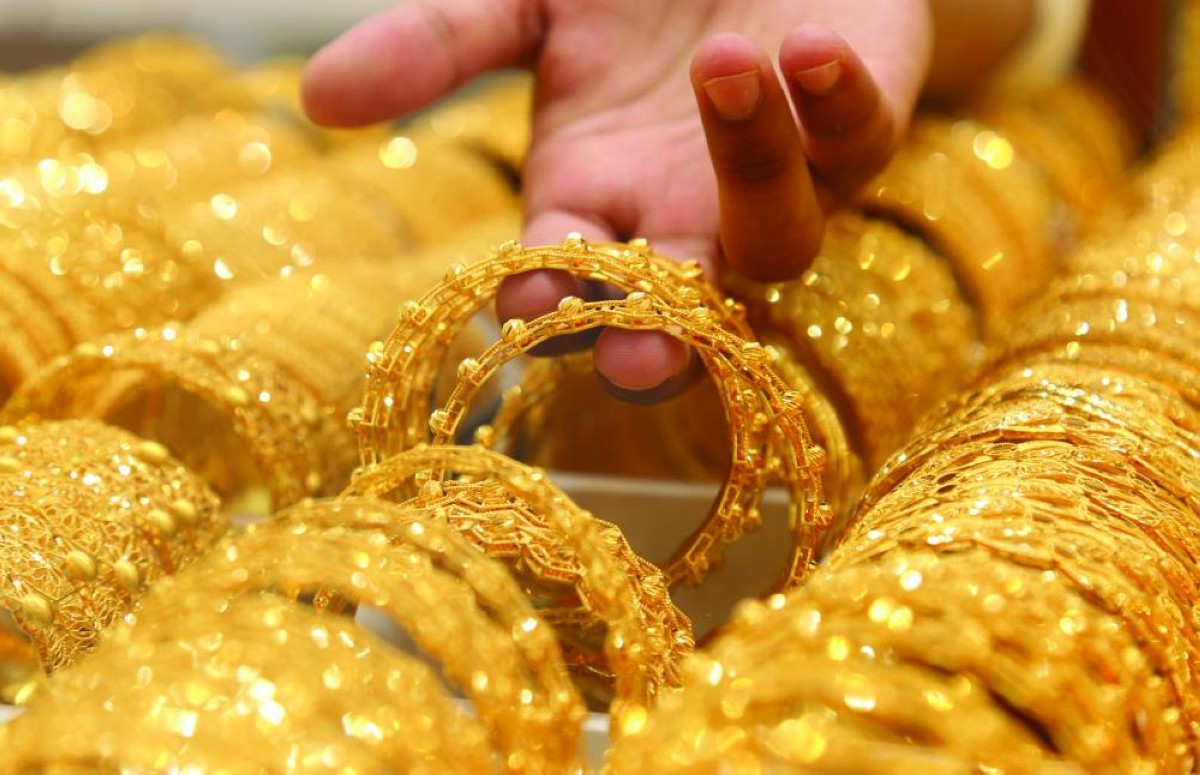 «بدون مصنعية».. عروض نوعية تحفز تجارة المشغولات الذهبية