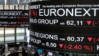صعود جماعي للأسهم ​الأوروبية بدعم انخفاض أسعار ‌النفط