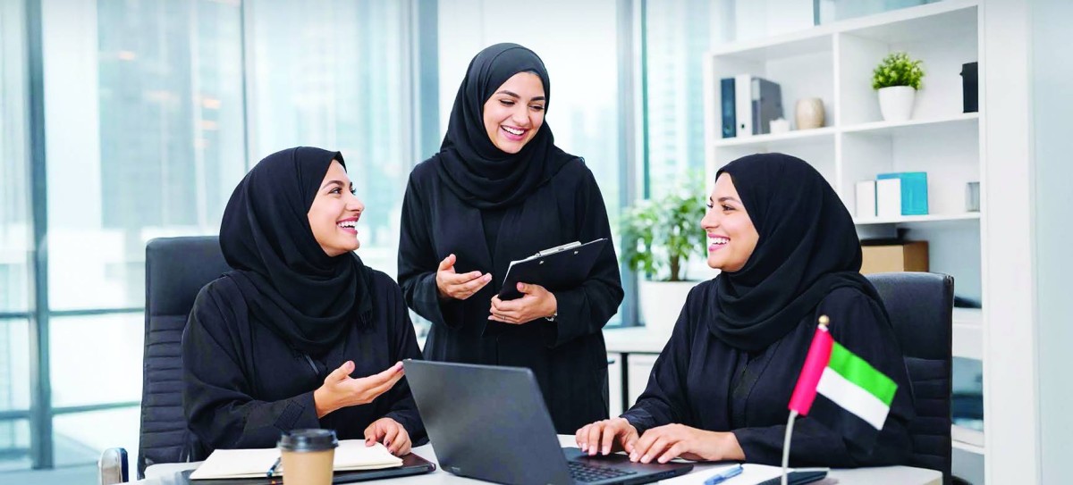 «نسائية كهرباء دبي» تعزز مهارات الموظفات في التعامل مع التحديات