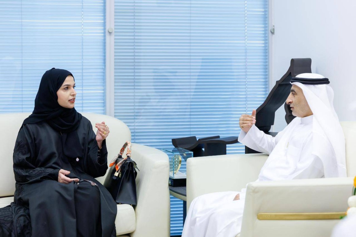 اتحاد الريشة الطائرة وجامعة الإمارات يعززان التعاون الرياضي