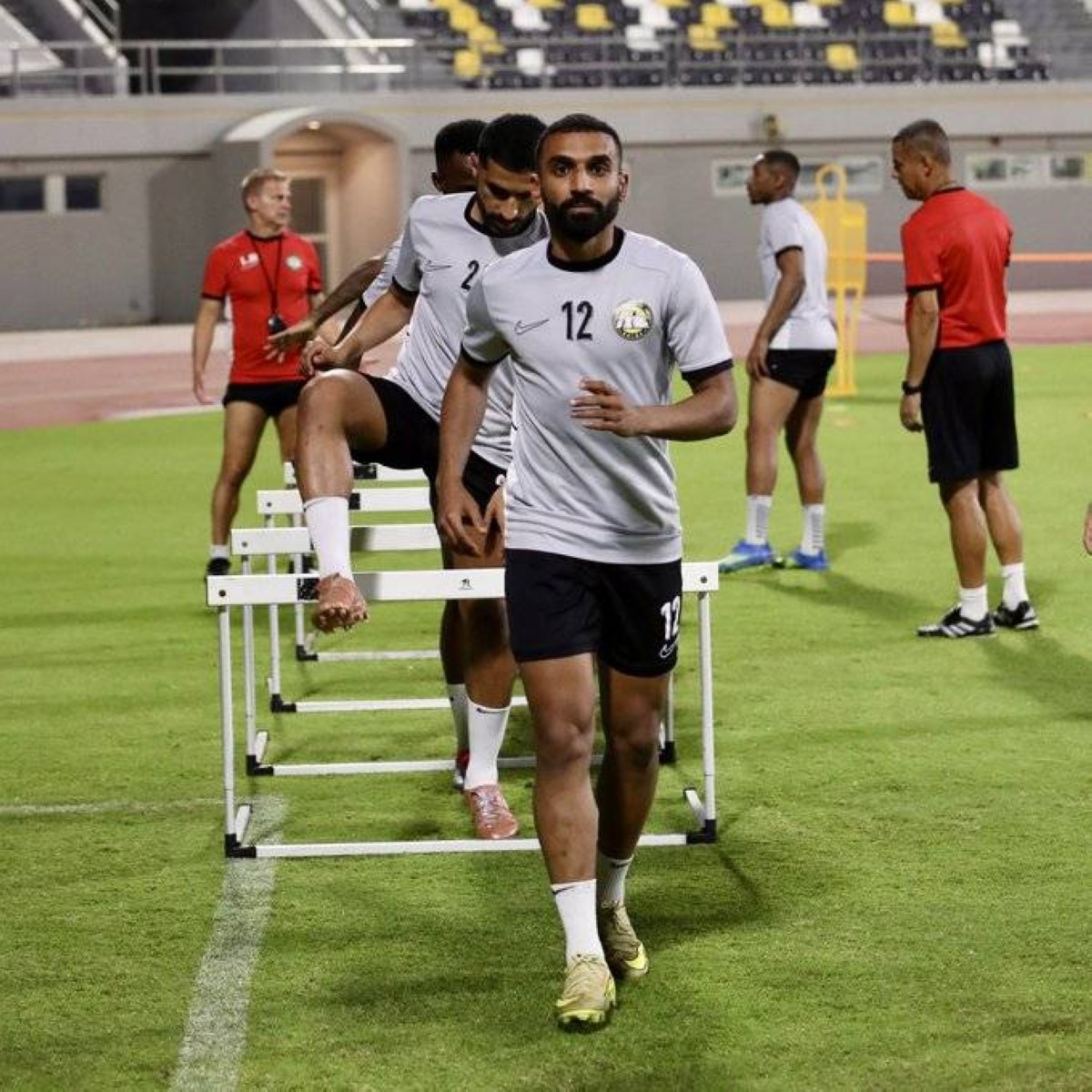 غازي الشمري: الوصل استعاد بريقه وكلباء يتمسك بإنهاء الموسم بانتصار مهم