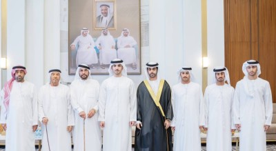 محمد بن راشد بن محمد خلال حفل الاستقبال بحضور العريس وذويه