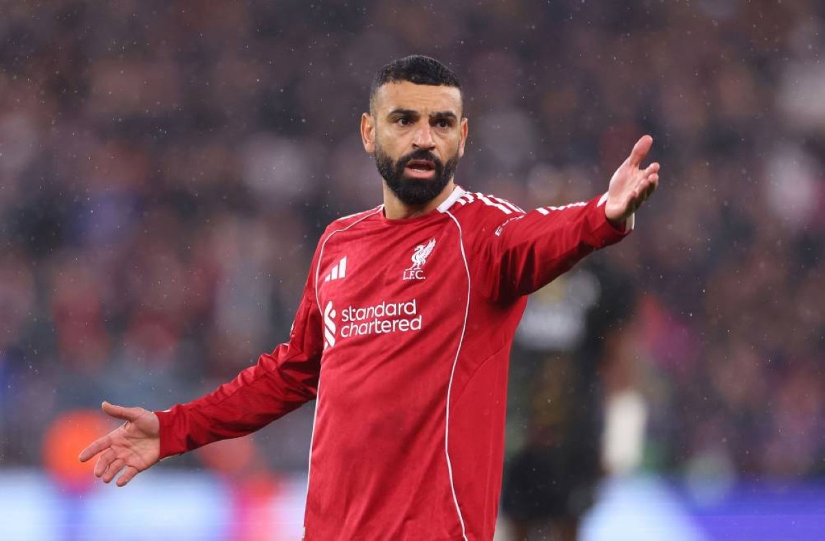 دعم جماعي لصلاح.. «أنفيلد» يعيش أيامه الأكثر ارتباكًا منذ رحيل كلوب