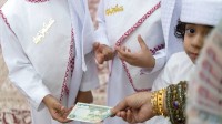 "رائحة العود وصوت التكبيرات".. كيف تستعد الإمارات لاستقبال عيد الأضحى؟