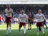 الدوري الإنجليزي.. أرسنال يتوج رسمياً وجوارديولا يودع السيتي