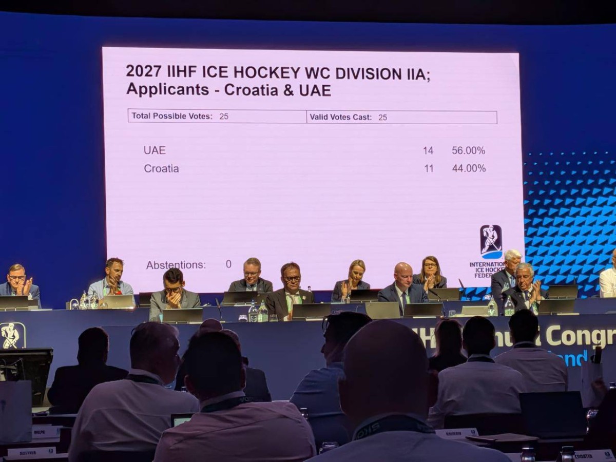 الإمارات تستضيف كأس العالم لهوكي الجليد 2027