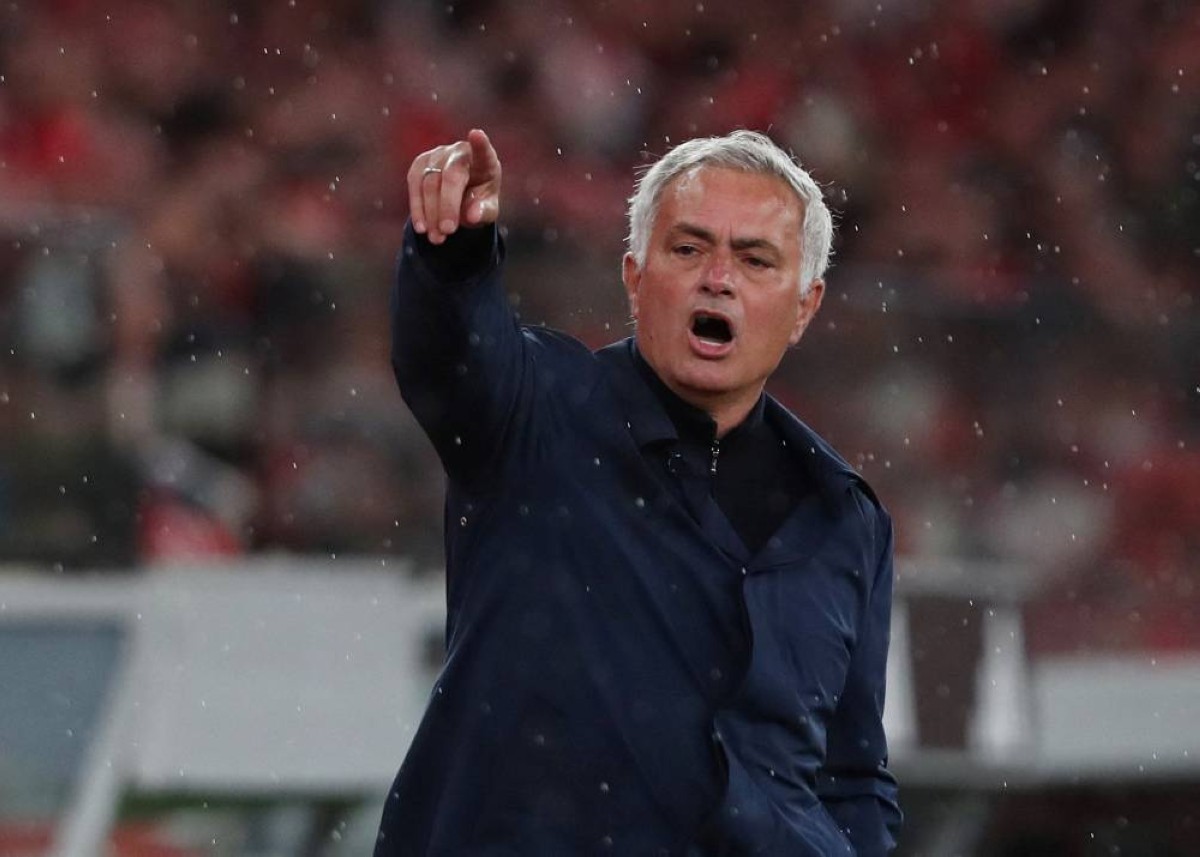 محكمة حقوق الإنسان توقف قضائية بين مورينيو والاتحاد التركي
