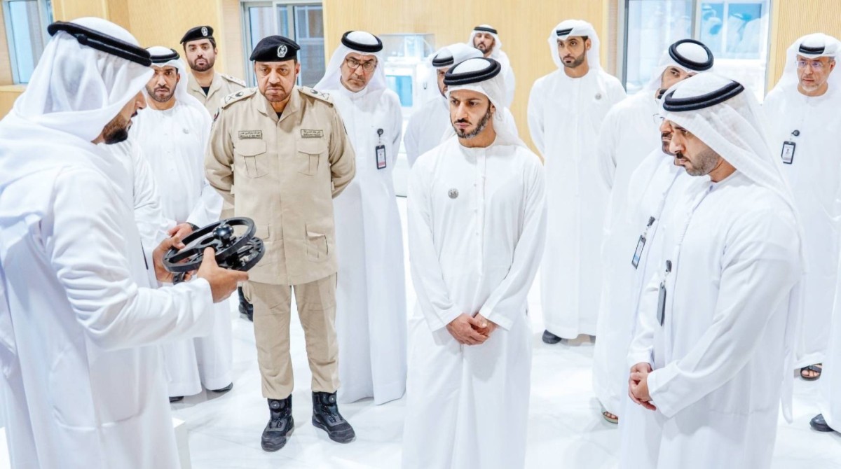زايد بن حمد وعبدالله بن عامر خلال الجولة