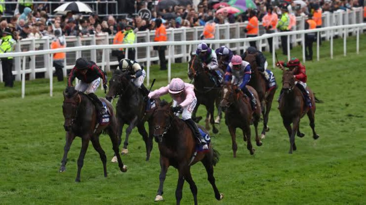 O'Brien secures 12th English derby title