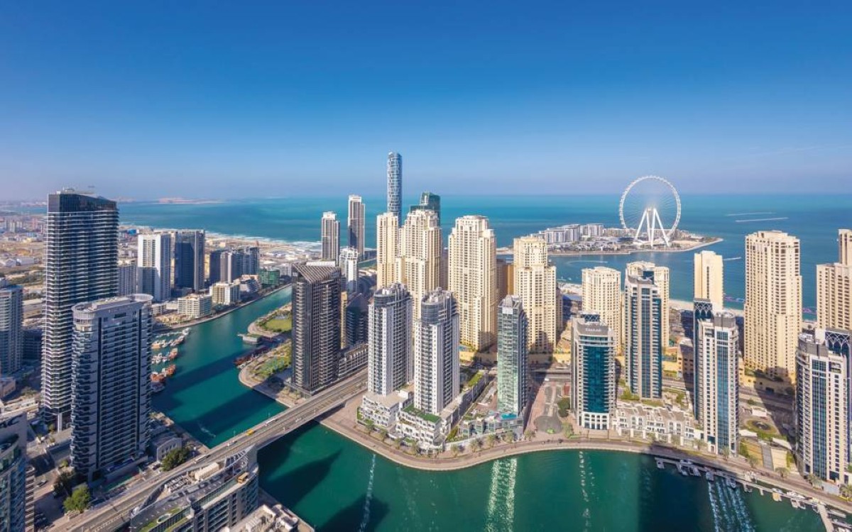 السوق العقاري في دبي يتحدى التطورات بأداء قوي