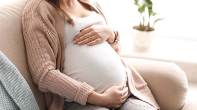 دراسة تحذر الحوامل من الجلوس لفترات طويلة