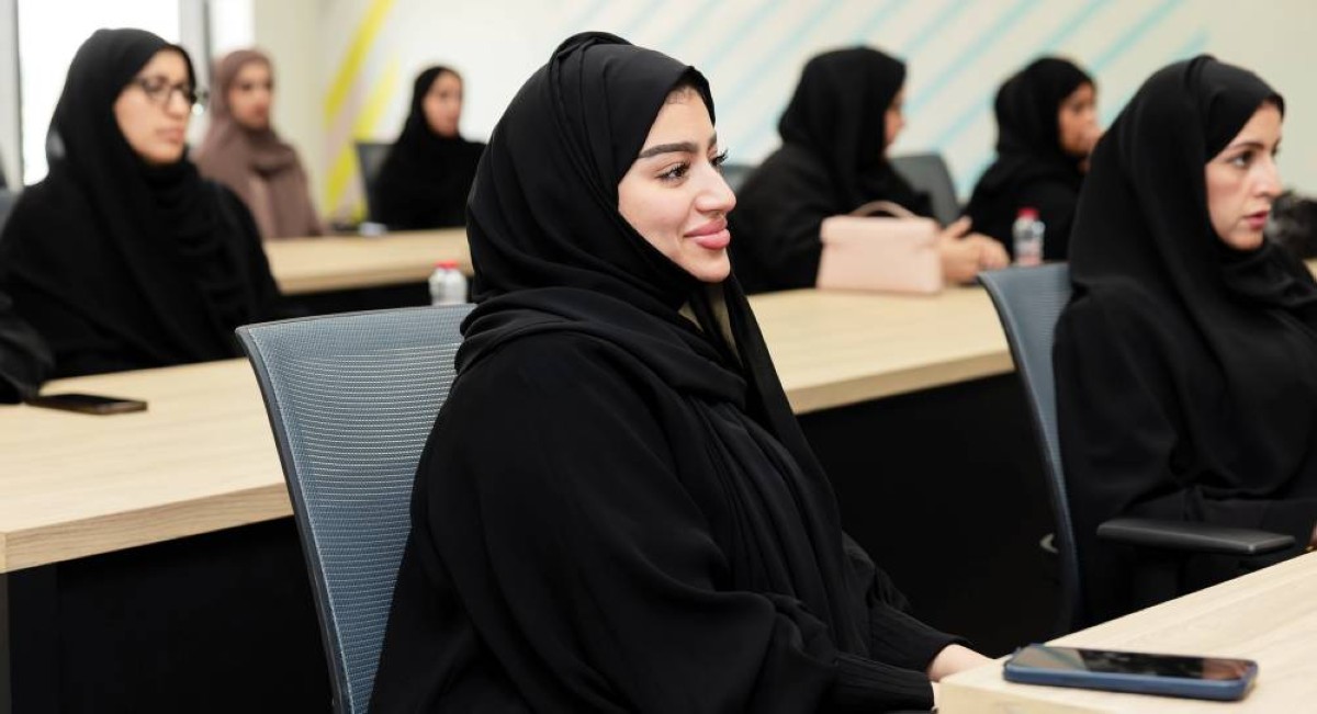 جانب من المشاركات في الورشة