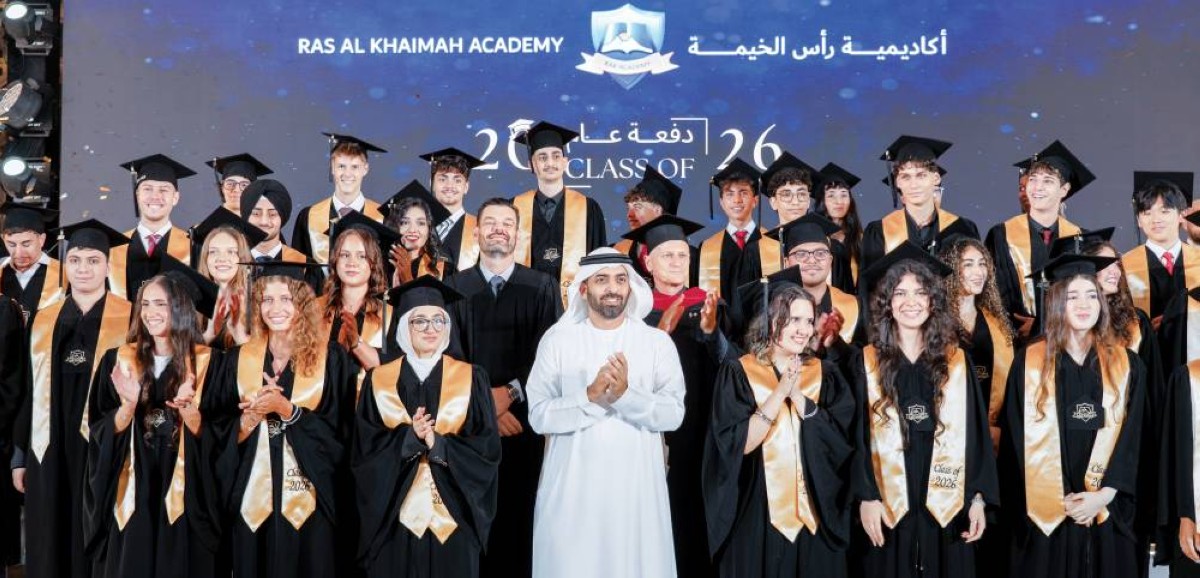 أحمد بن سعود خلال حضوره الحفل