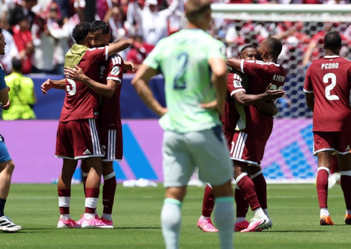 بوعلام ينقذ قطر من الخسارة أمام سويسرا في كأس العالم